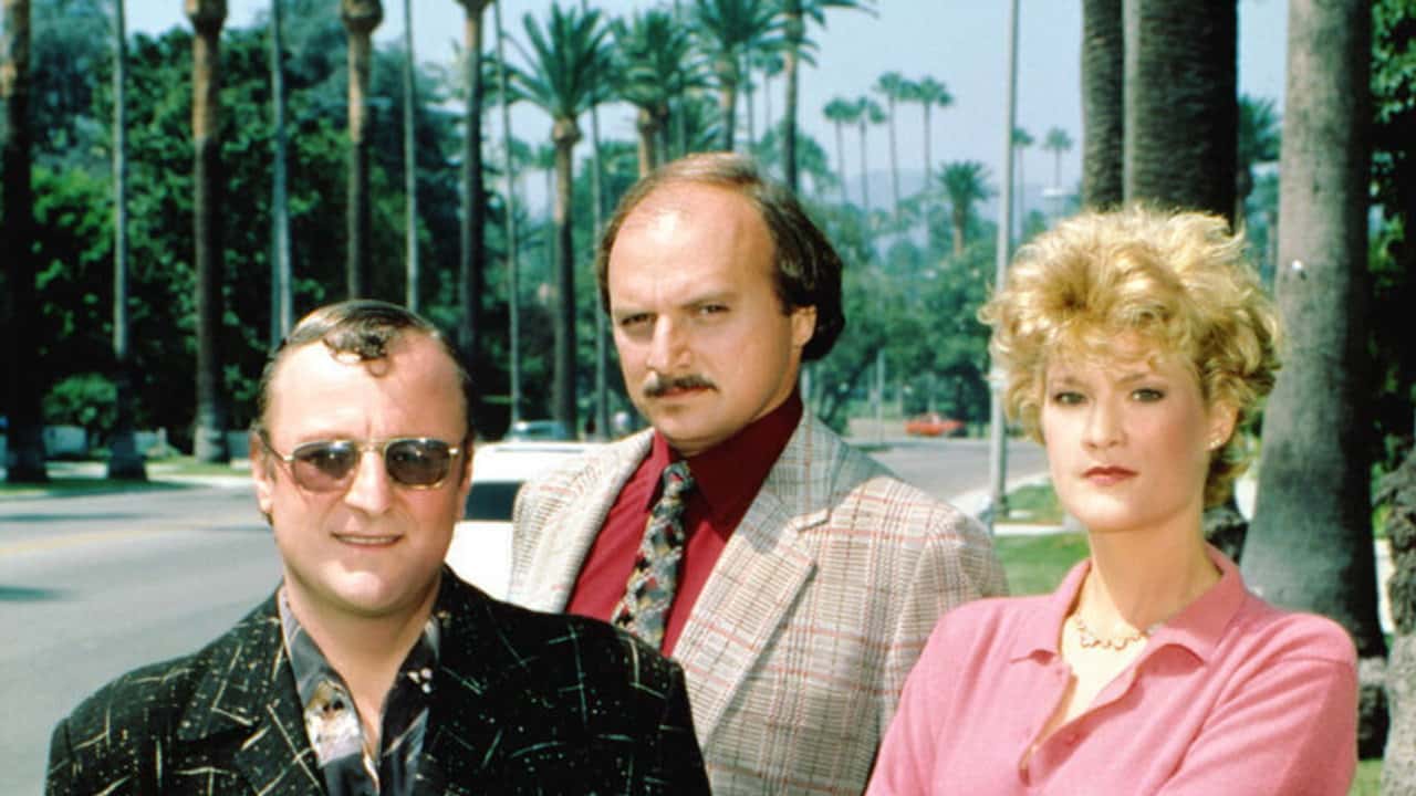 Beverly Hills Buntz backdrop
