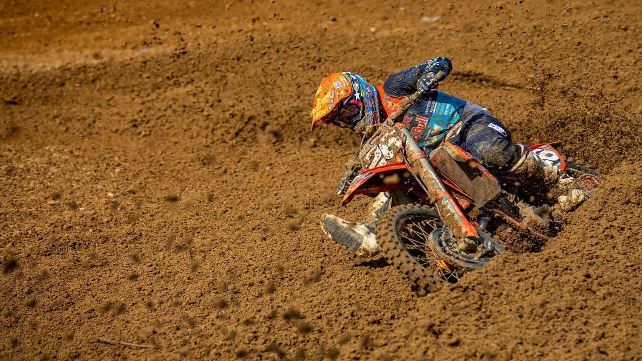 MX Nation backdrop