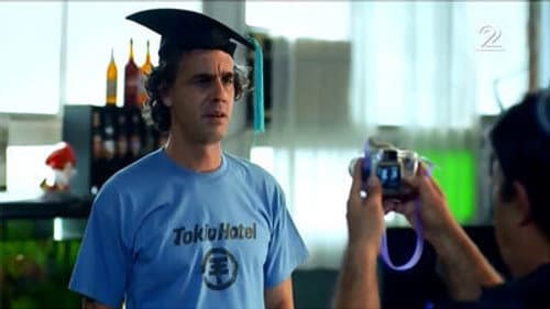 Hefer gets a degree still