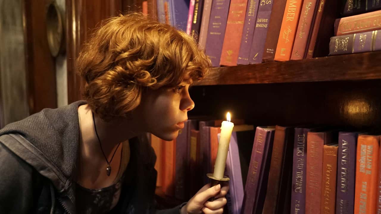 Nancy Drew and the Hidden Staircase backdrop