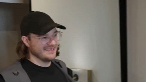 Episode 7 still
